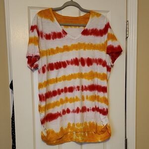 Lane Bryant V-Neck Tie-Dye Short Sleeve Tee in Red & Yellow